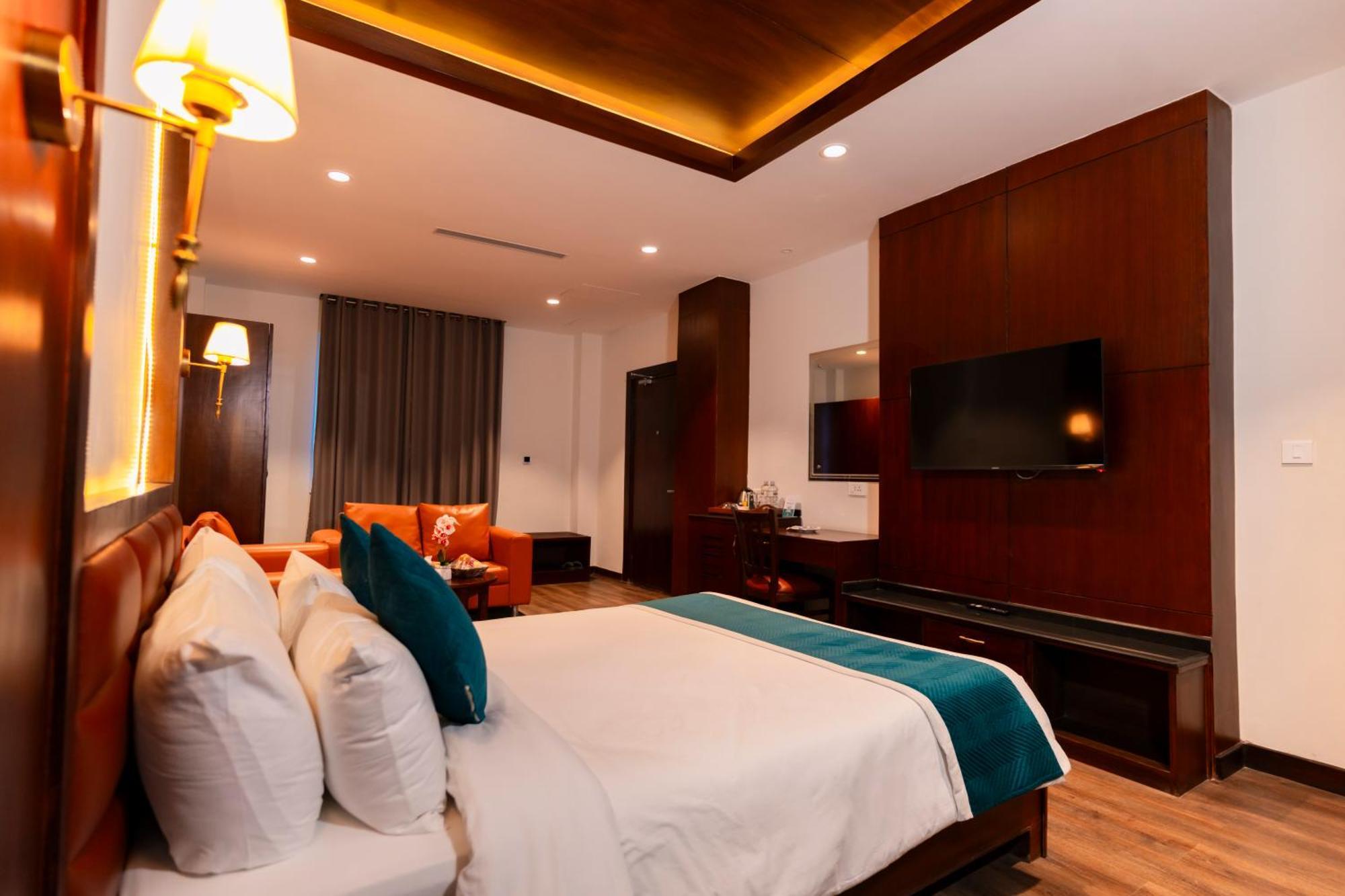 Galaxy Garden Resort Bharatpur  外观 照片